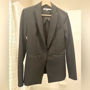 Veronica Beard Iconic Scuba Dickey Jacket in Black, Size 2